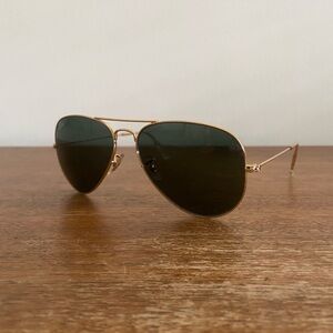 Ray-Ban Aviator Classic Sunglasses